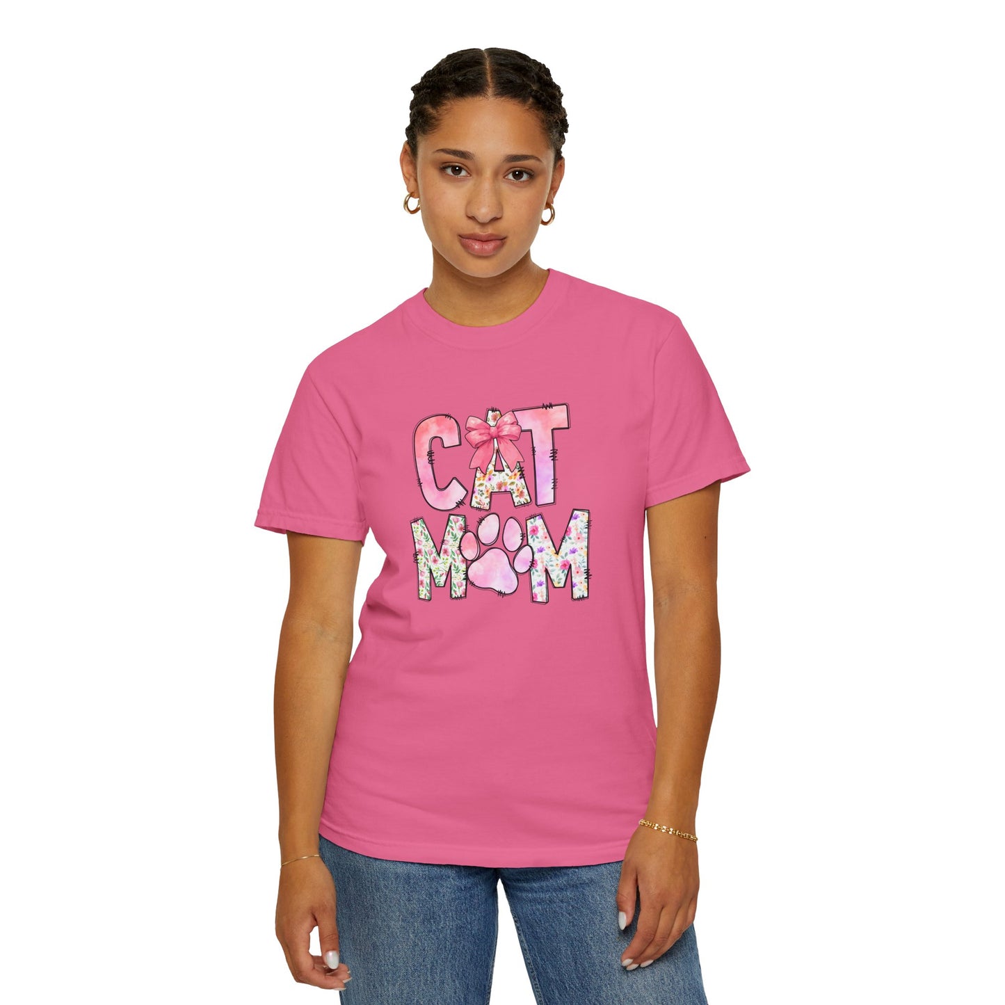 Cat Mom Garment-Dyed T-Shirt | Cute Floral Design for Cat Lovers