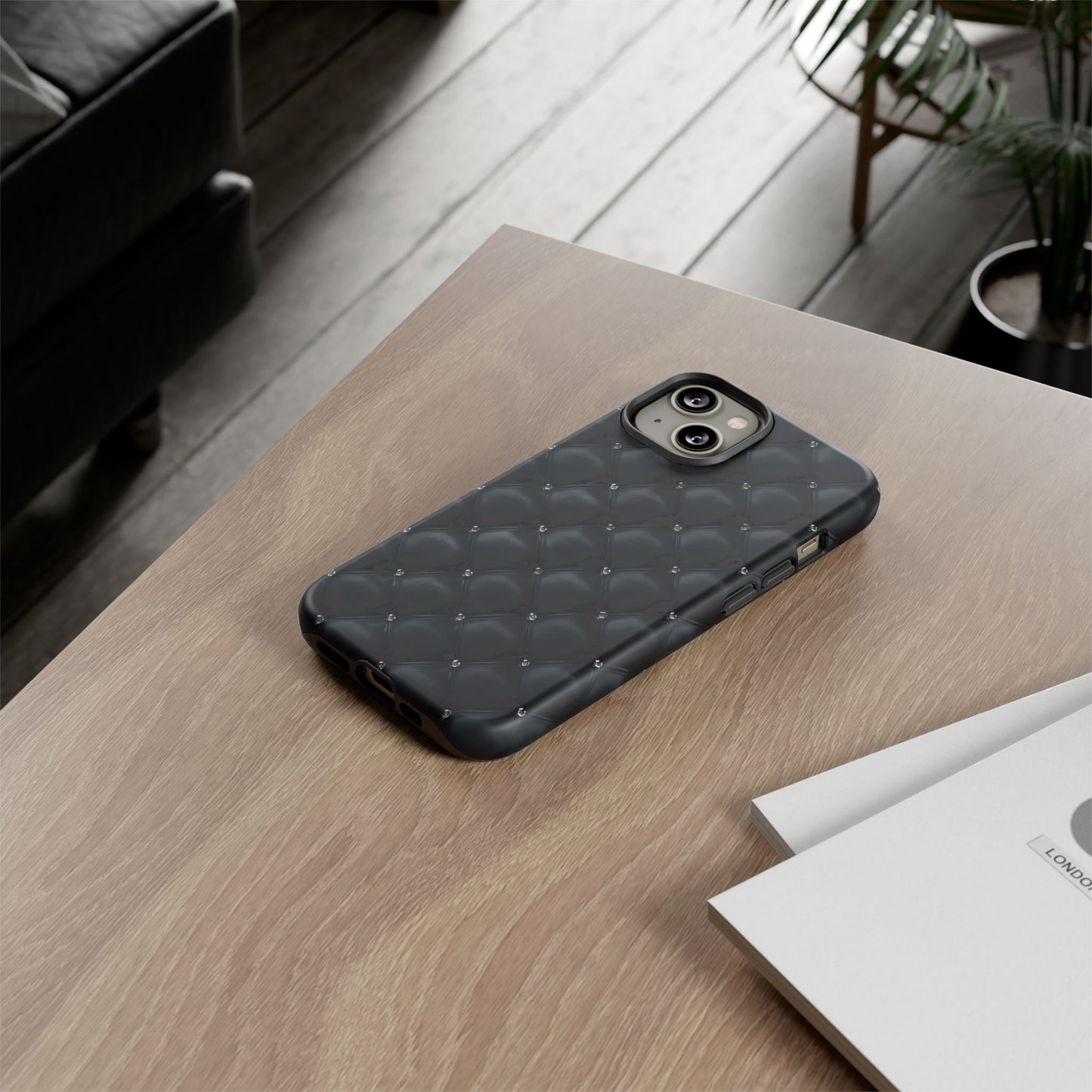 Stylish Tough Phone Case - Elegant Black Quilted Design