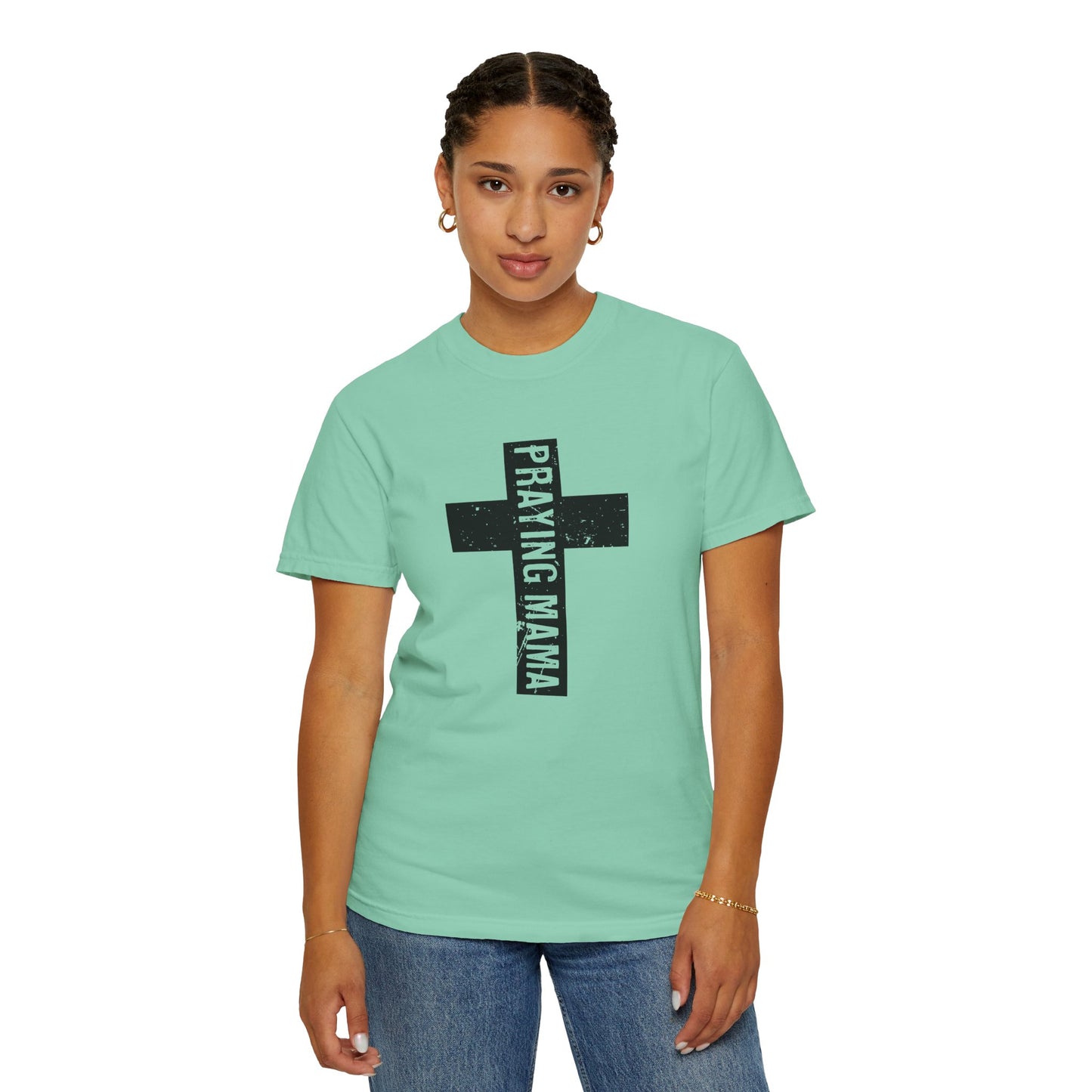 Praying Mama Graphic Unisex T-Shirt - Faith-Inspired Apparel for Moms