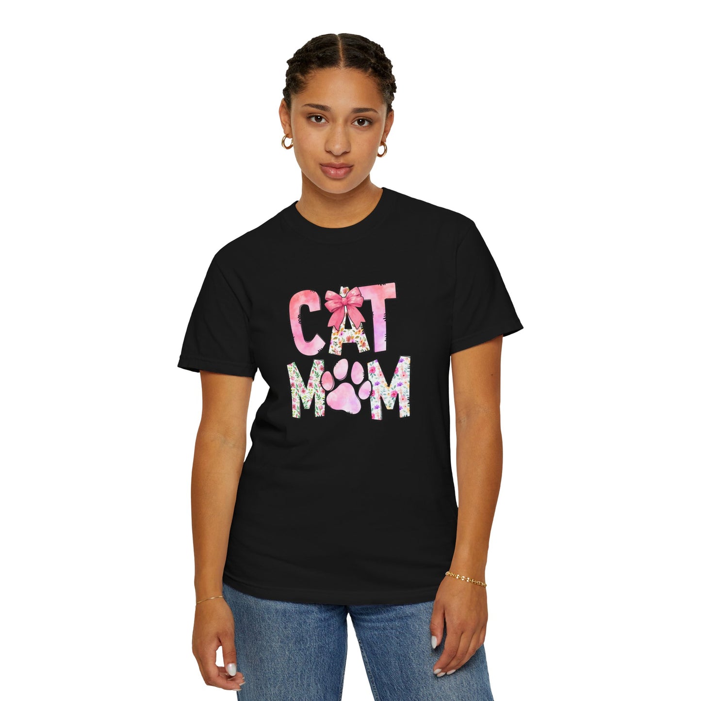 Cat Mom Garment-Dyed T-Shirt | Cute Floral Design for Cat Lovers