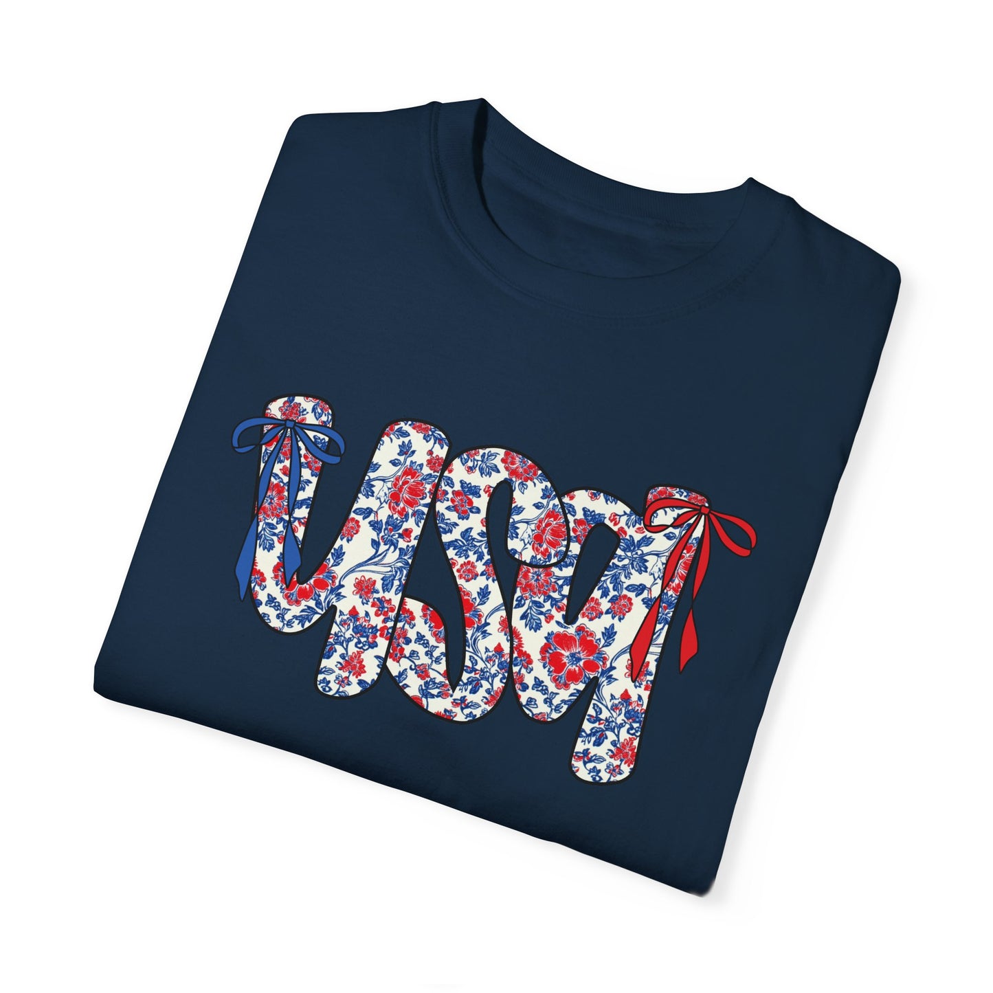 USA Coquette Retro Floral Script Unisex T-Shirt - Perfect for Patriotic Celebrations
