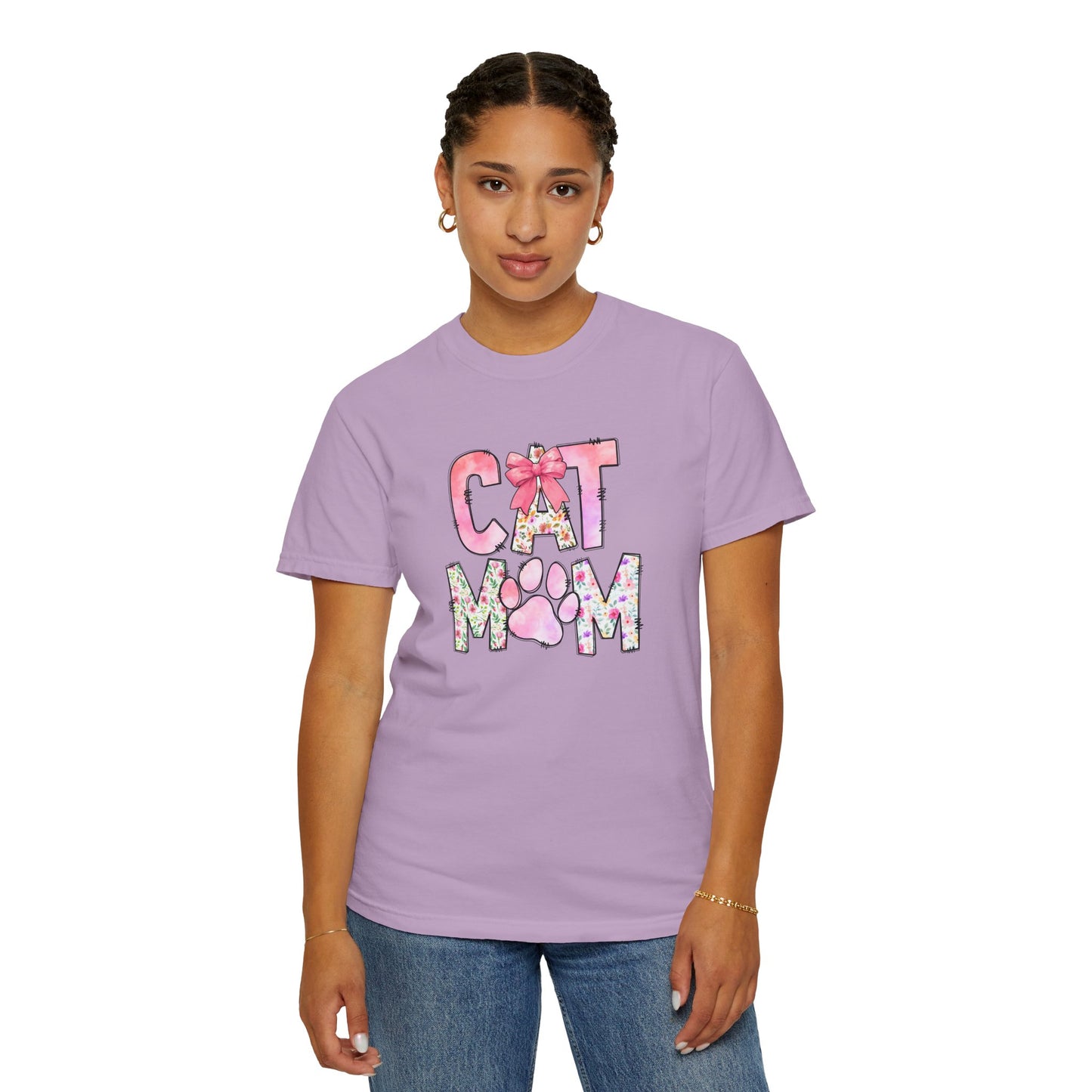 Cat Mom Garment-Dyed T-Shirt | Cute Floral Design for Cat Lovers