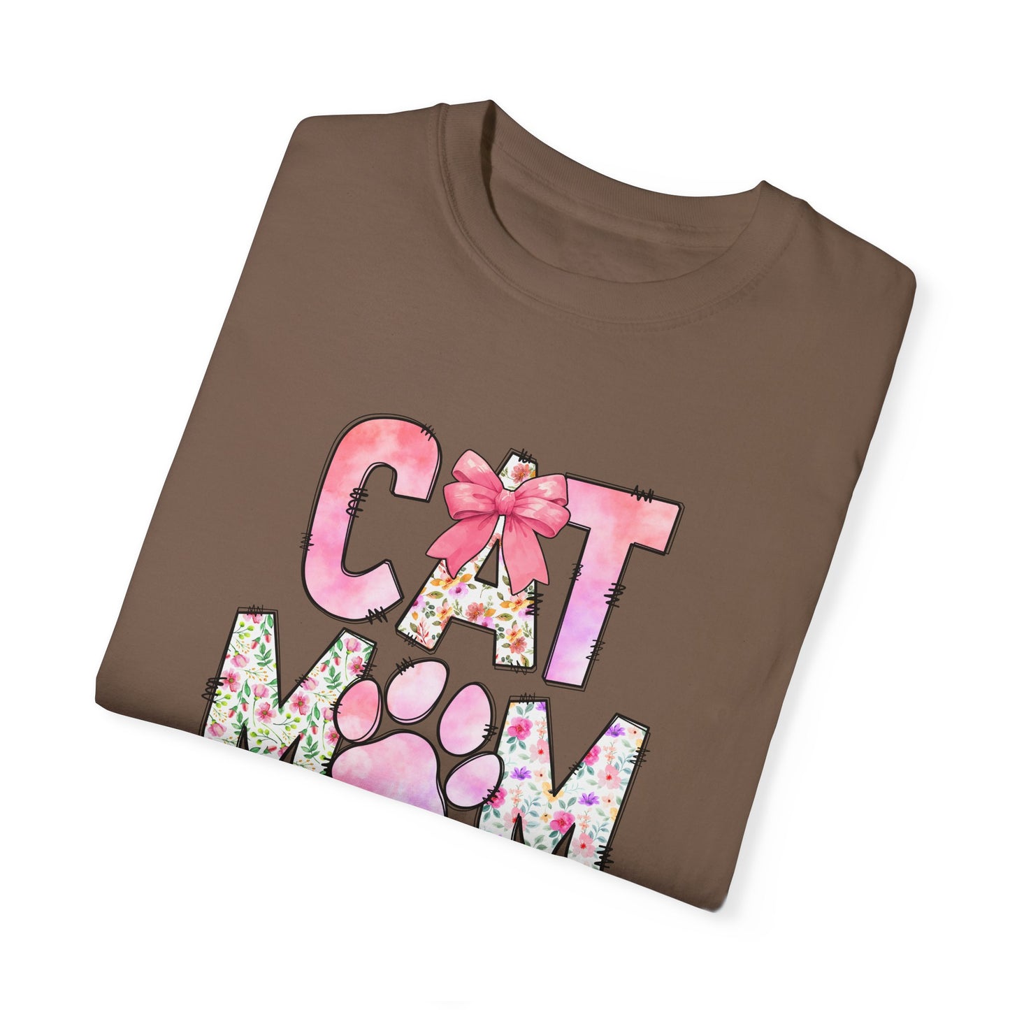 Cat Mom Garment-Dyed T-Shirt | Cute Floral Design for Cat Lovers