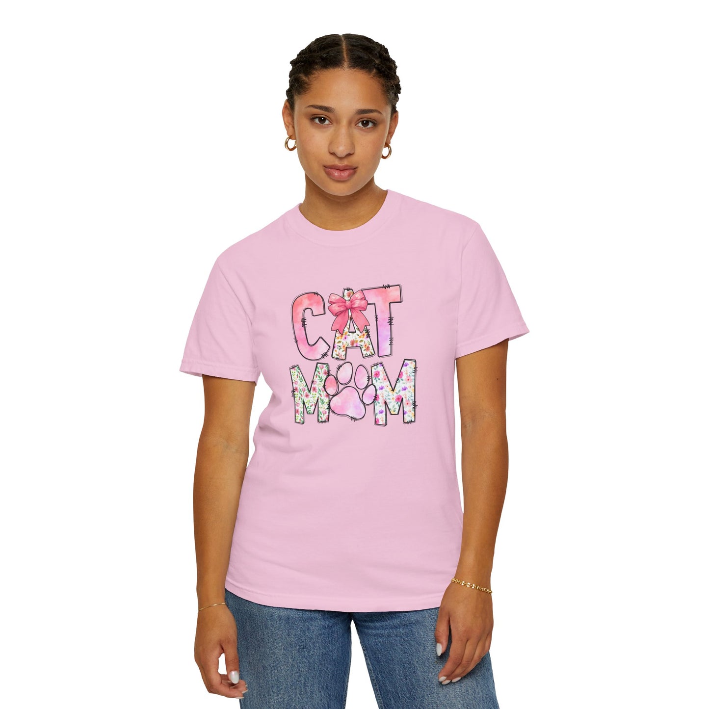 Cat Mom Garment-Dyed T-Shirt | Cute Floral Design for Cat Lovers