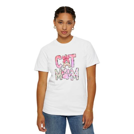 Cat Mom Garment-Dyed T-Shirt | Cute Floral Design for Cat Lovers