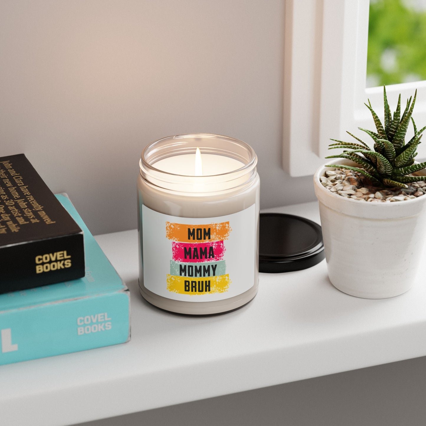 Colorful Mom Scented Soy Candle - Perfect Gift for Mothers Day & Birthdays