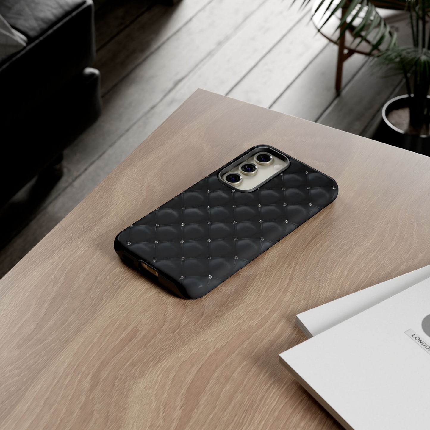 Stylish Tough Phone Case - Elegant Black Quilted Design
