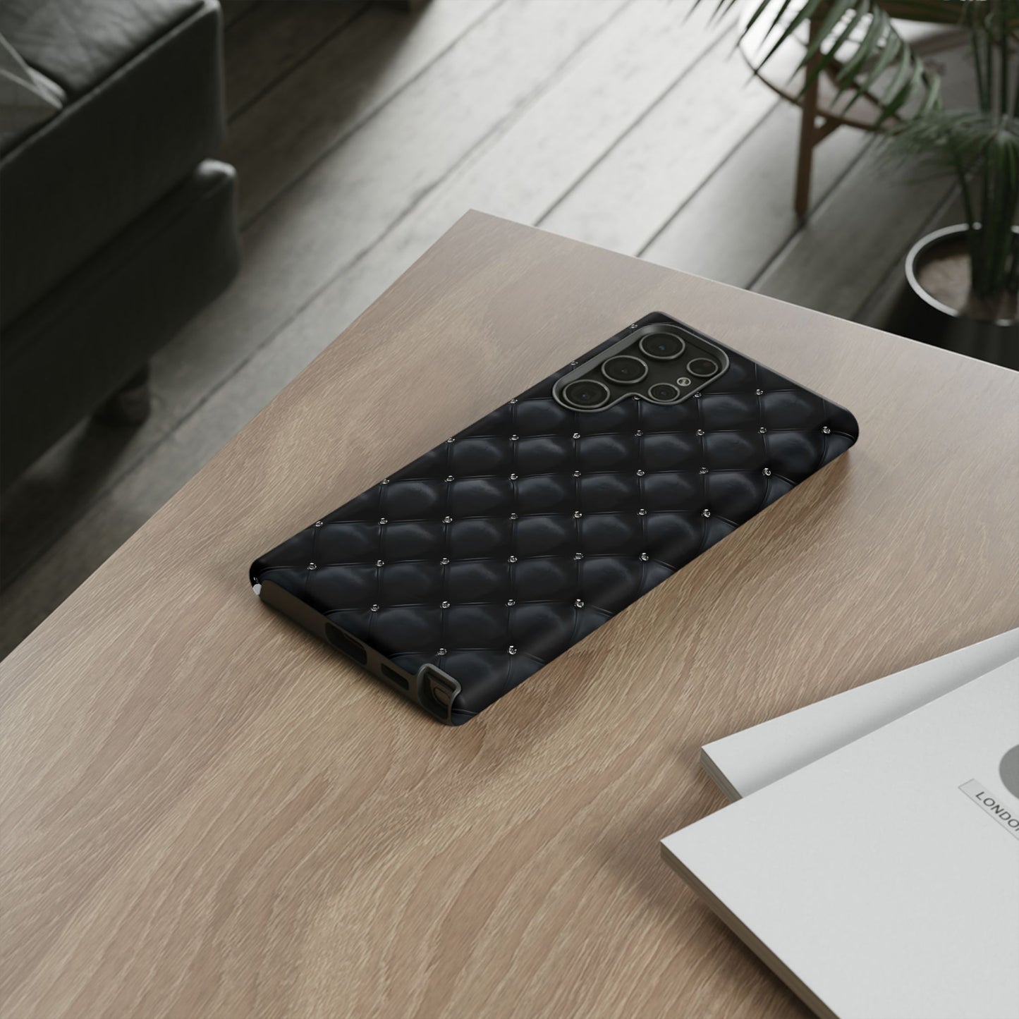 Stylish Tough Phone Case - Elegant Black Quilted Design